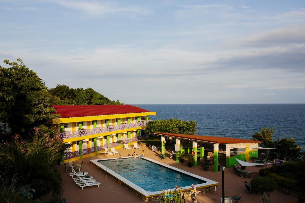 Galina Breeze Hotel Port Maria Exterior foto